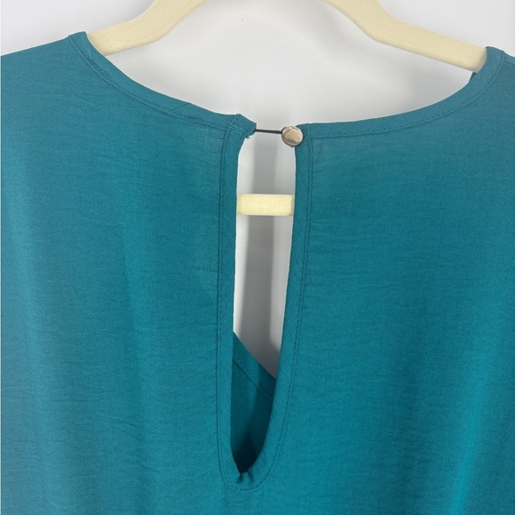 Pixi + Ivy Teal V-Neck Dress - Picture 4 of 10